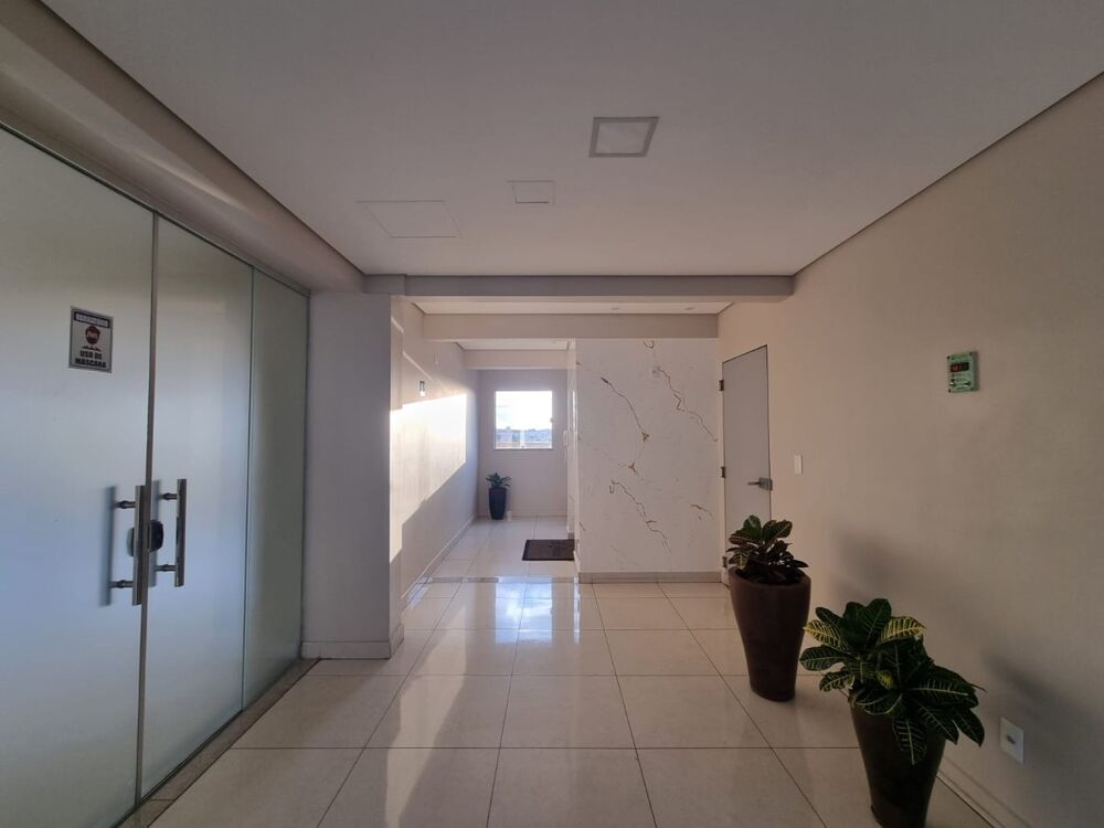 Apartamento à venda com 3 quartos, 70m² - Foto 1