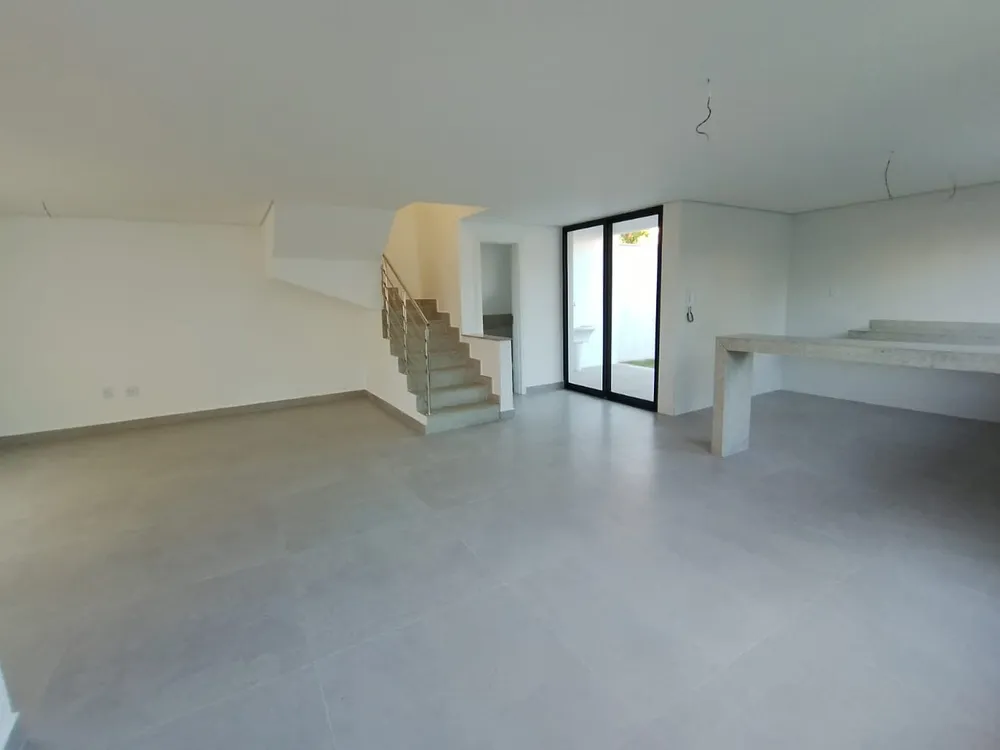 Casa, 3 quartos, 124 m² - Foto 1
