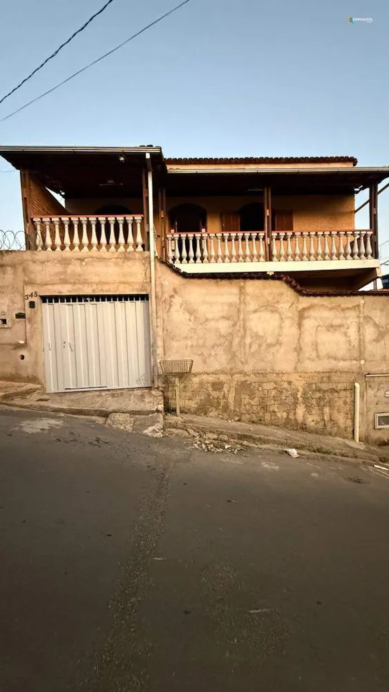 Casa, 3 quartos, 200 m² - Foto 2