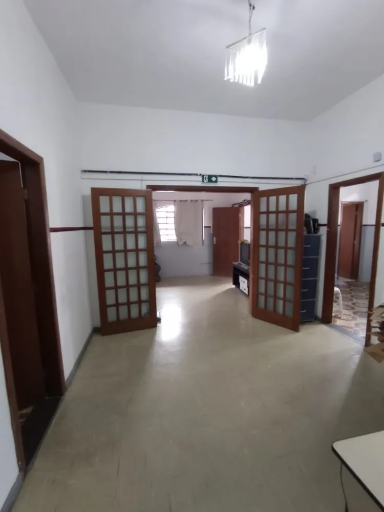 Casa, 4 quartos, 617 m² - Foto 4