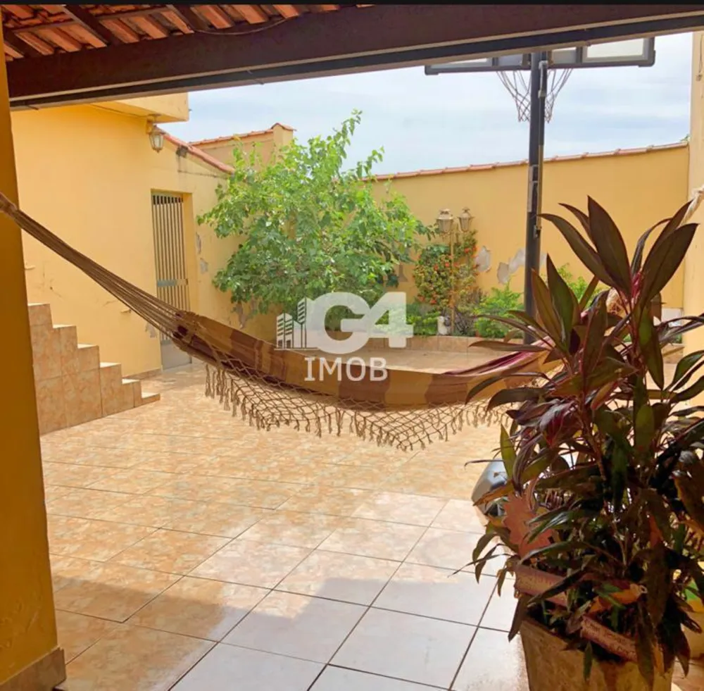 Casa, 3 quartos, 240 m² - Foto 24