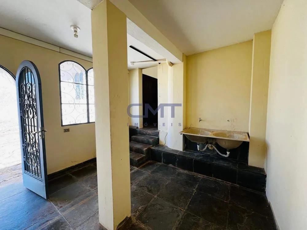Casa, 7 quartos, 850 m² - Foto 3
