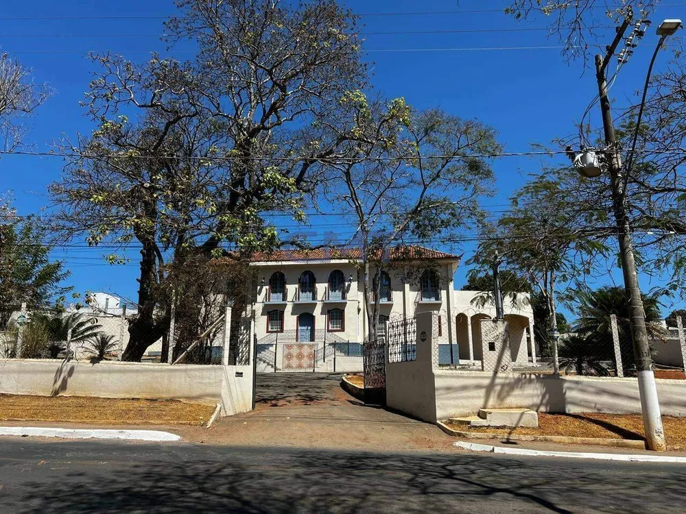 Casa, 7 quartos, 850 m² - Foto 1