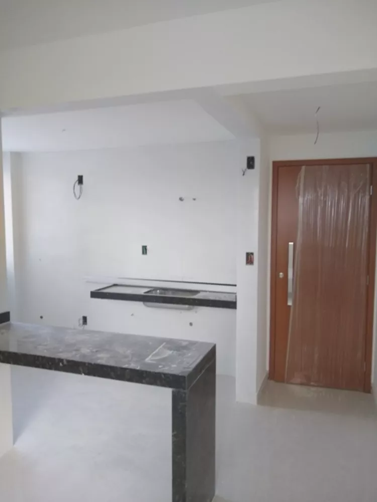 Apartamento à venda com 3 quartos, 63m² - Foto 3