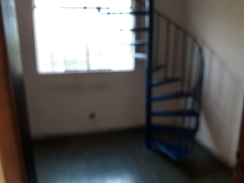 Casa à venda com 3 quartos, 100m² - Foto 8