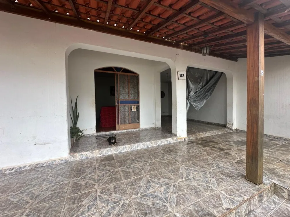 Casa, 3 quartos, 200 m² - Foto 2