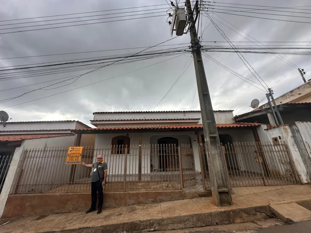 Casa, 3 quartos, 200 m² - Foto 1