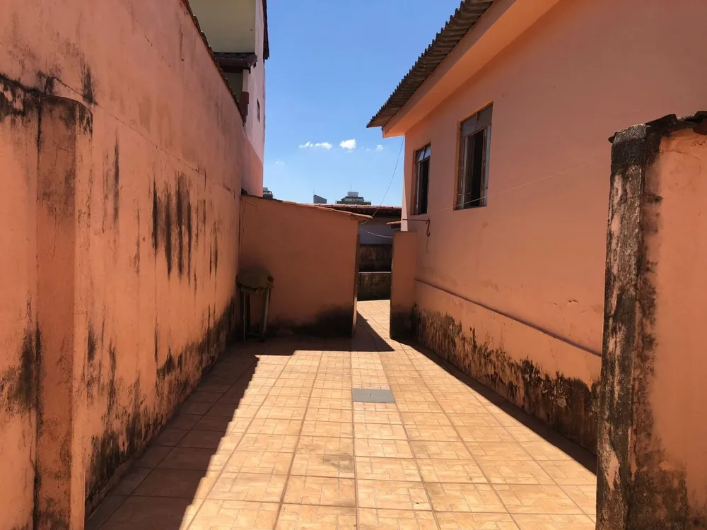 Casa, 3 quartos, 200 m² - Foto 1