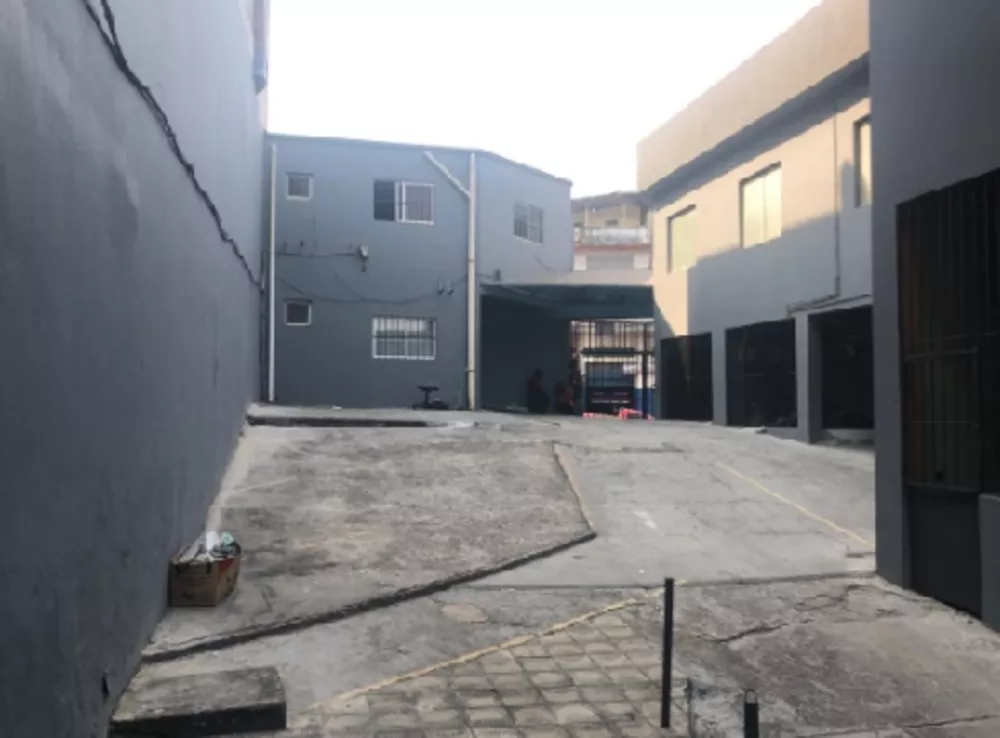 Prédio Inteiro para alugar com 51 quartos, 1607m² - Foto 24