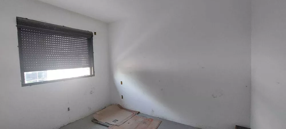 Apartamento à venda com 3 quartos, 143m² - Foto 13