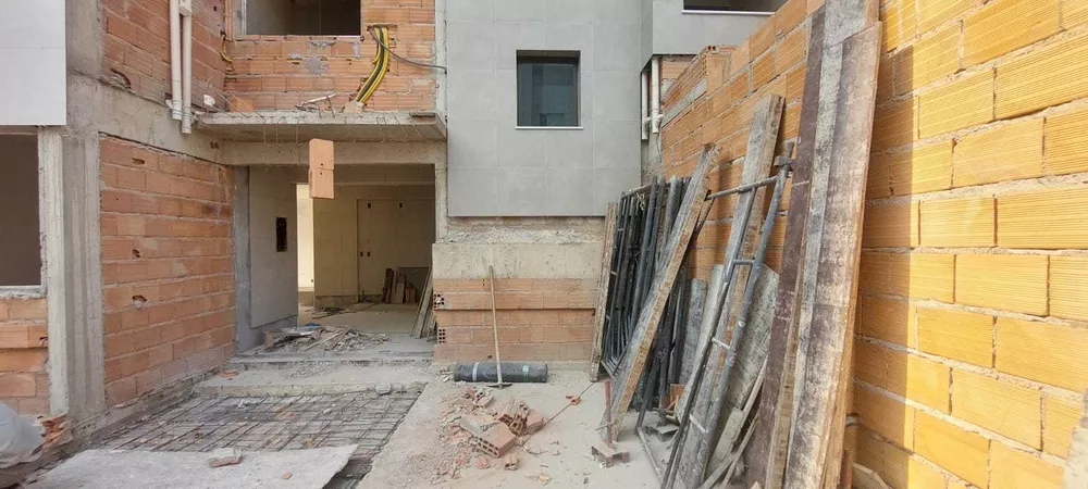 Apartamento à venda com 3 quartos, 143m² - Foto 10