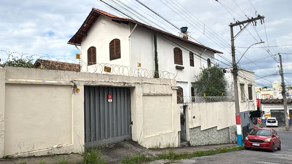 Casa, 5 quartos - Foto 1
