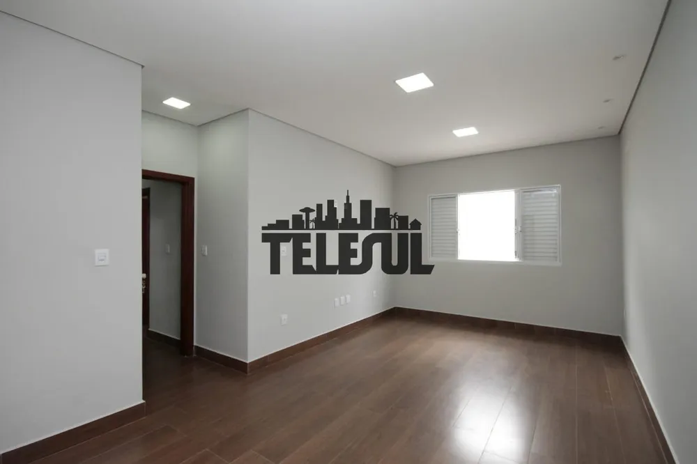 Casa, 3 quartos, 266 m² - Foto 7