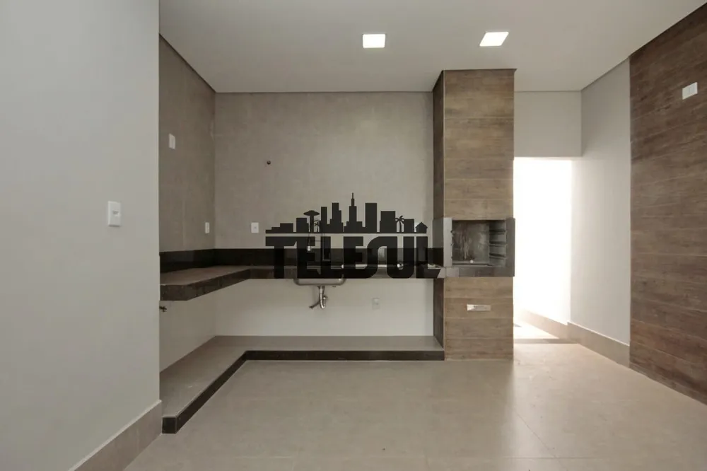 Casa, 3 quartos, 266 m² - Foto 2