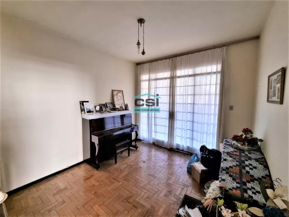 Casa à venda com 3 quartos, 219m² - Foto 2