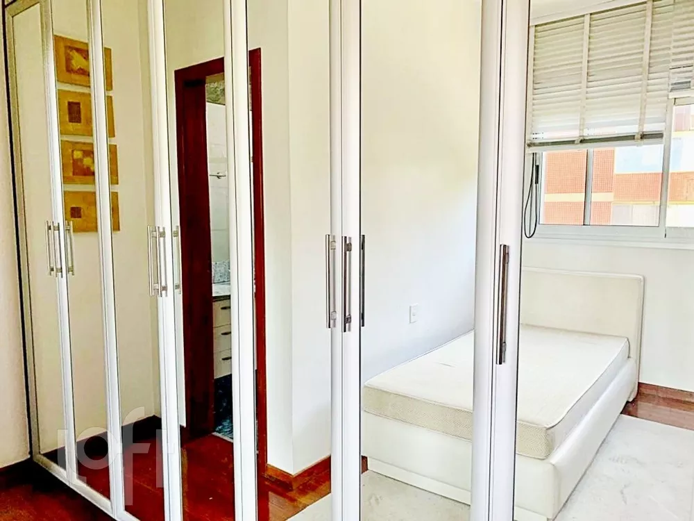 Apartamento à venda com 4 quartos, 175m² - Foto 12