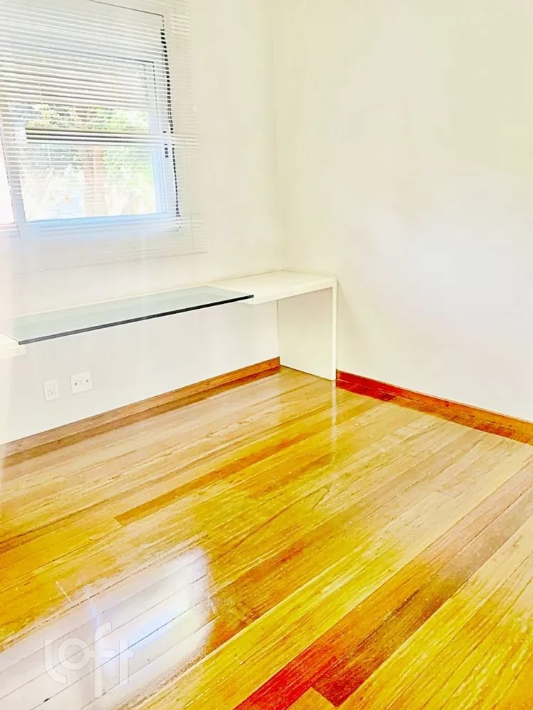 Apartamento à venda com 4 quartos, 175m² - Foto 10