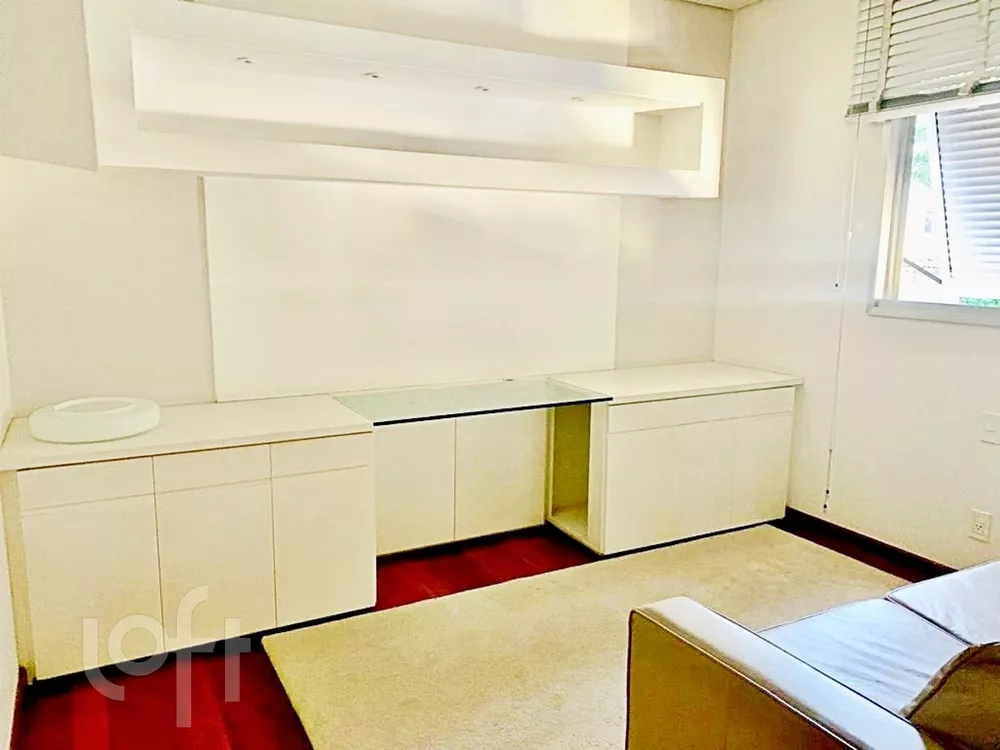 Apartamento à venda com 4 quartos, 175m² - Foto 6