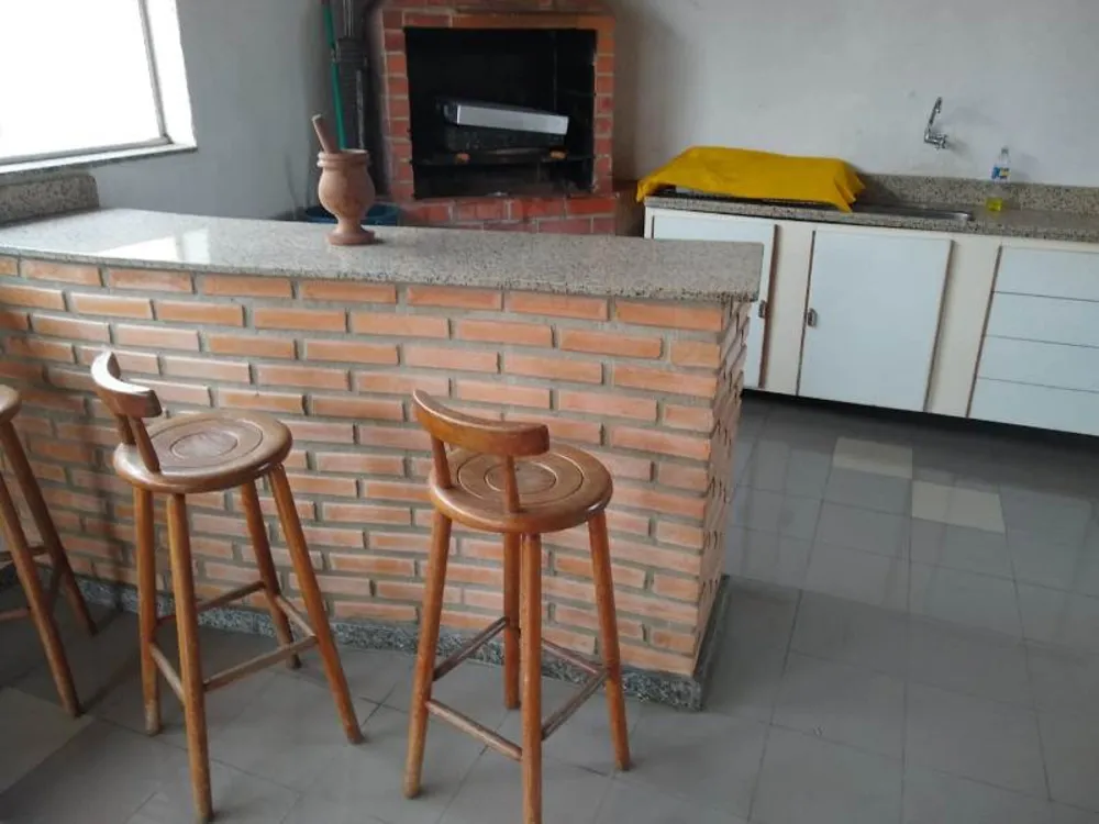 Casa, 6 quartos, 380 m² - Foto 3