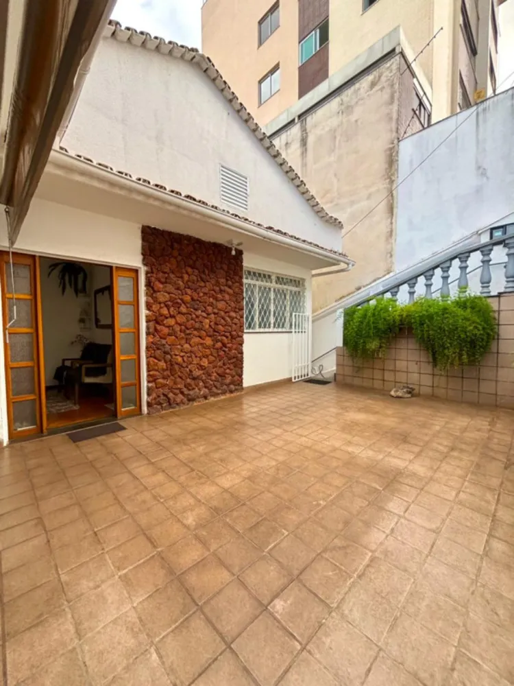Casa, 4 quartos, 194 m² - Foto 2