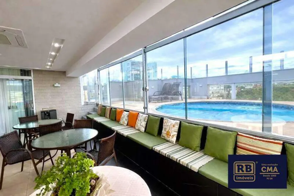 Cobertura, 4 quartos, 225 m² - Foto 1