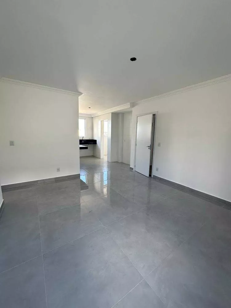 Apartamento à venda com 3 quartos, 83m² - Foto 18