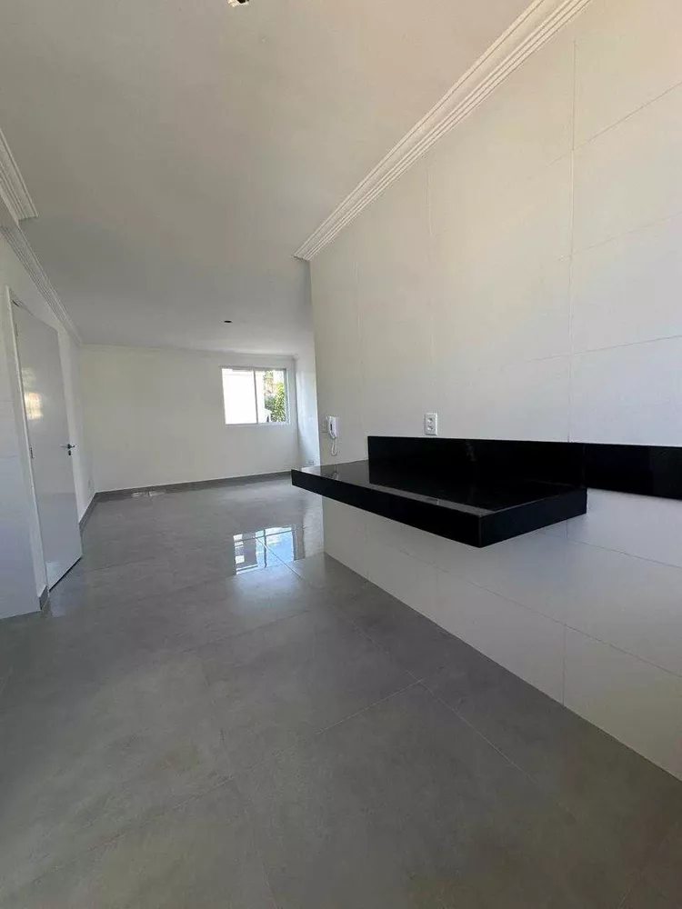 Apartamento à venda com 3 quartos, 83m² - Foto 8