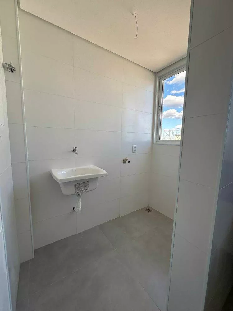 Apartamento à venda com 3 quartos, 83m² - Foto 10