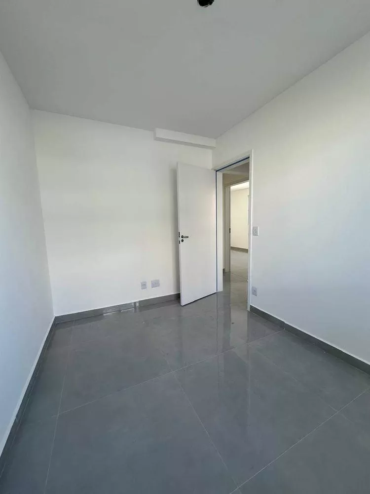 Apartamento à venda com 3 quartos, 83m² - Foto 16