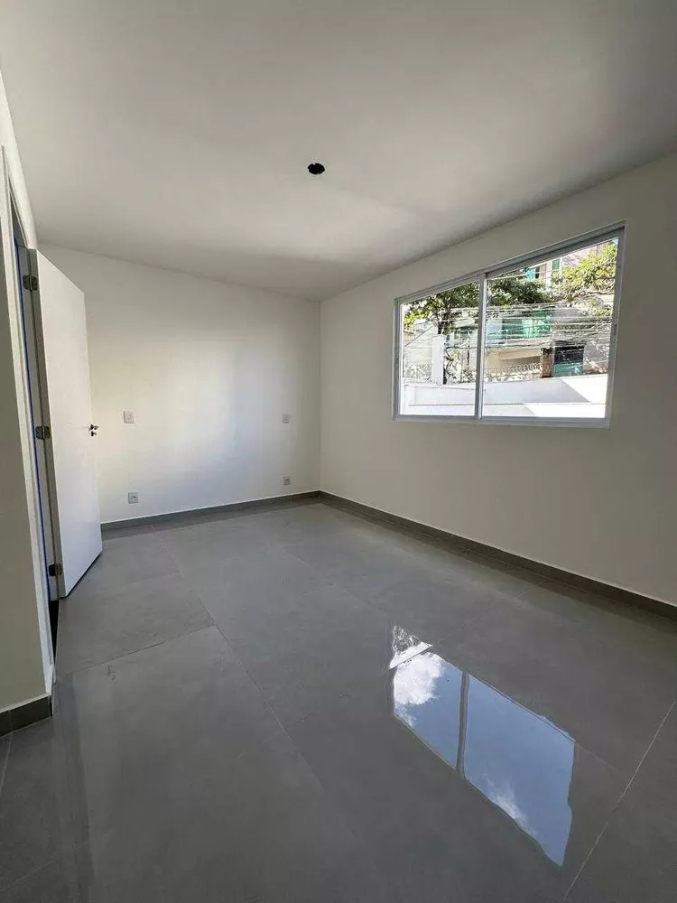 Apartamento à venda com 3 quartos, 83m² - Foto 12