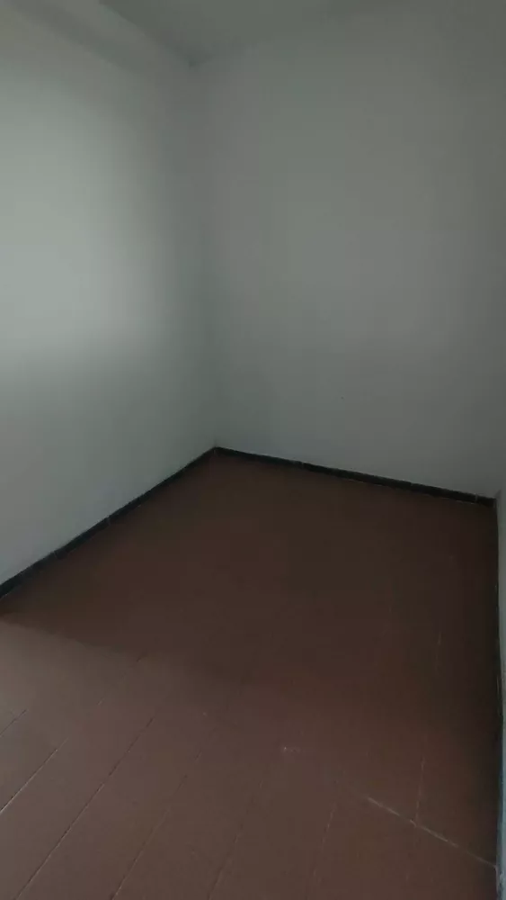 Casa à venda com 9 quartos, 360m² - Foto 8