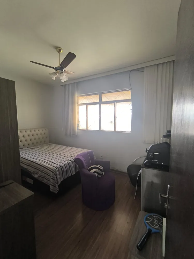 Casa, 5 quartos, 300 m² - Foto 4