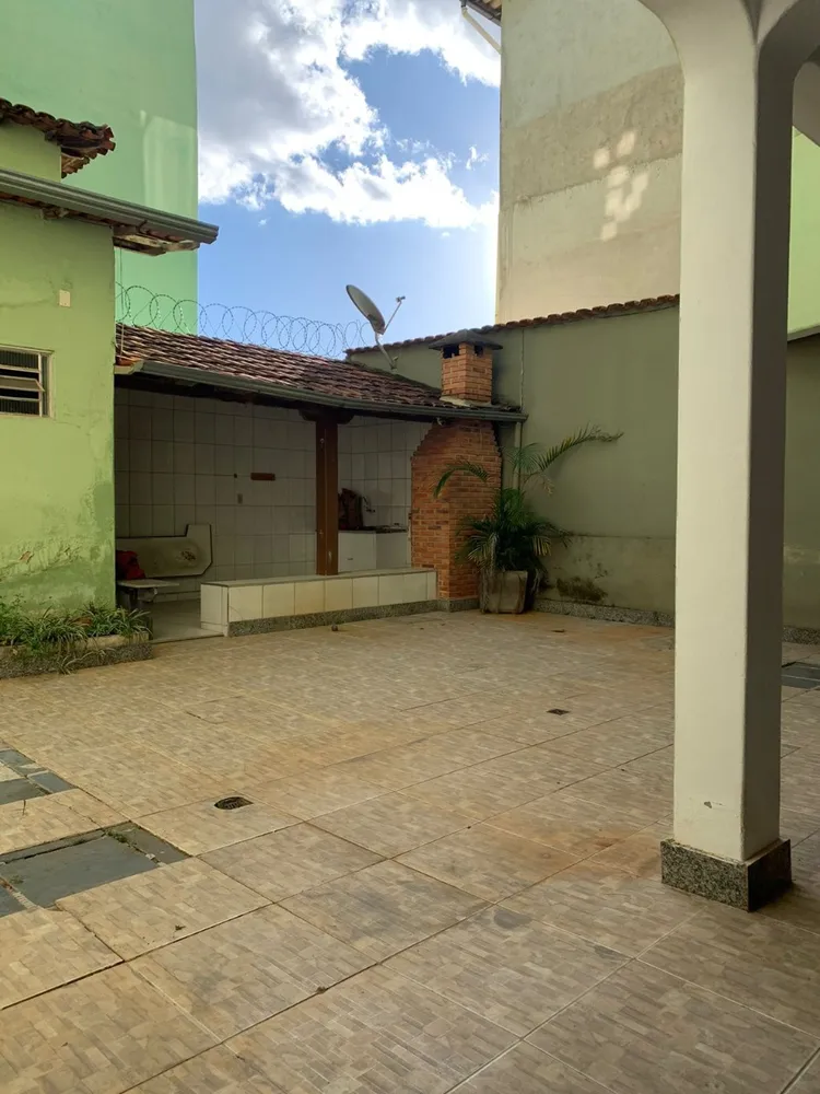 Casa, 5 quartos, 320 m² - Foto 9