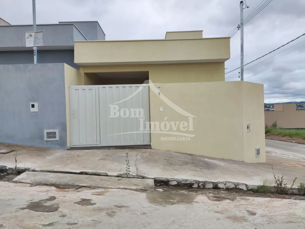Casa, 2 quartos, 64 m² - Foto 1