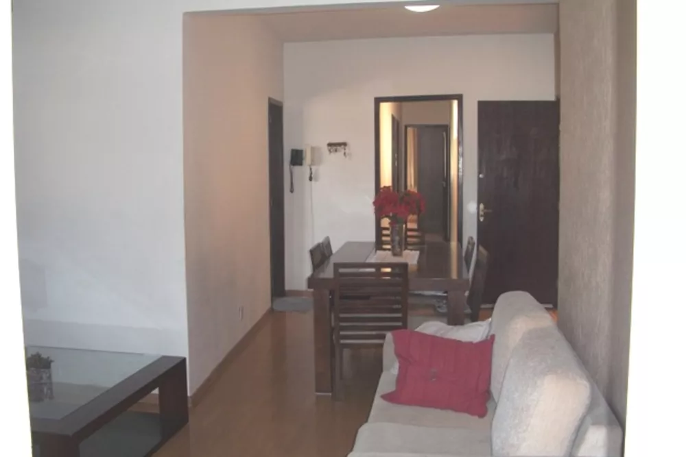 Apartamento à venda com 3 quartos, 100m² - Foto 1