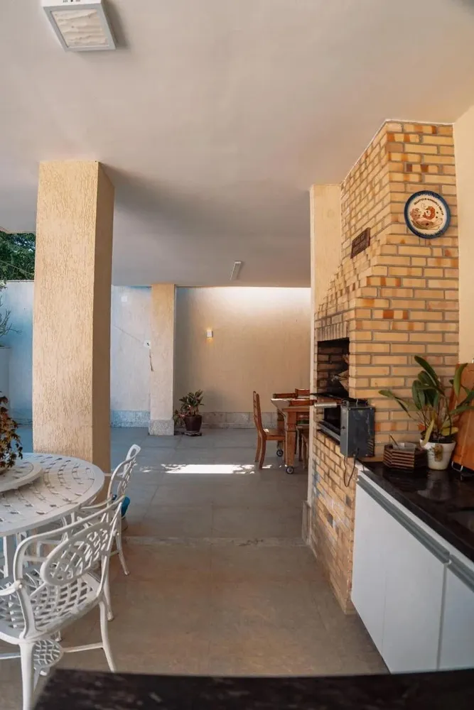 Casa, 4 quartos, 277 m² - Foto 3