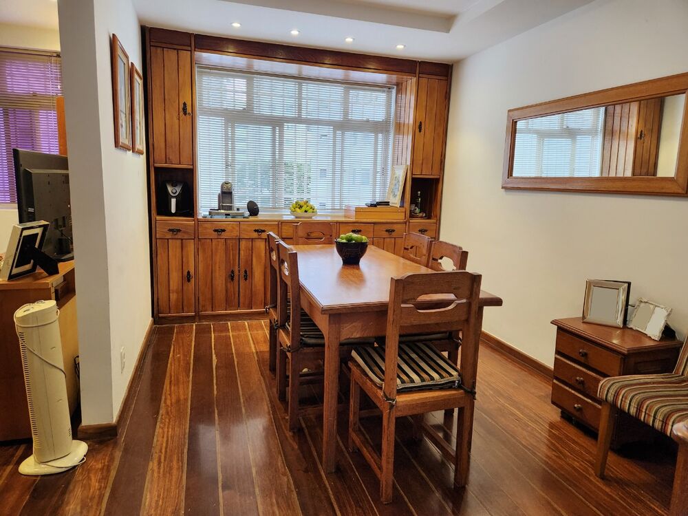 Apartamento à venda com 3 quartos, 100m² - Foto 2