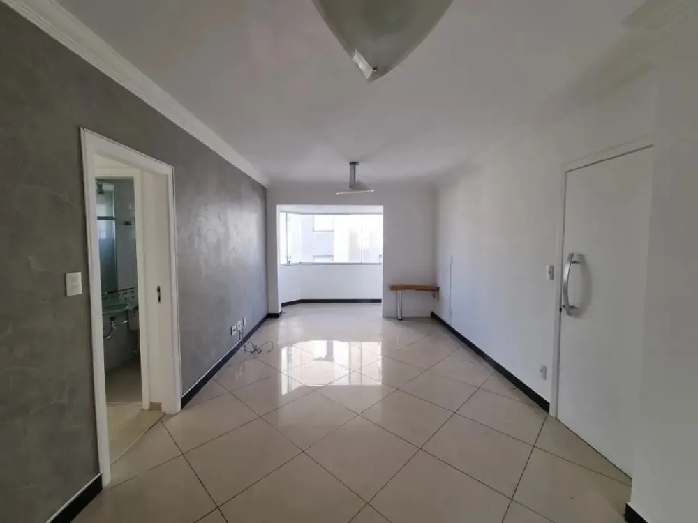 Apartamento, 3 quartos, 85 m² - Foto 2
