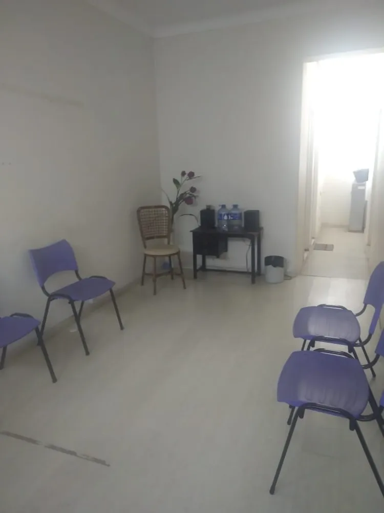 Casa, 6 quartos, 168 m² - Foto 3