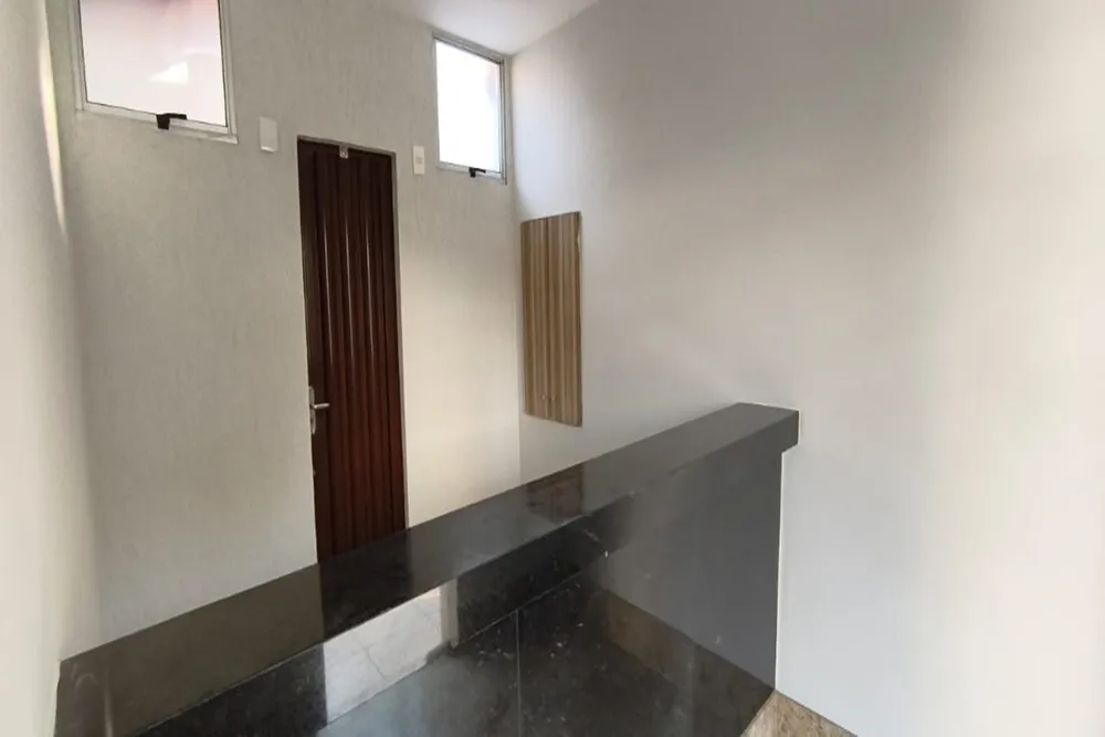 Casa, 3 quartos, 300 m² - Foto 11