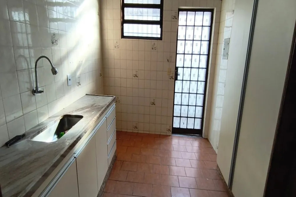 Casa, 3 quartos, 300 m² - Foto 1