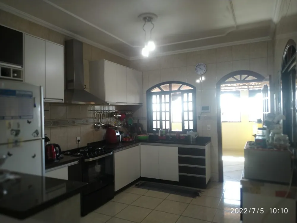 Casa, 5 quartos, 877 m² - Foto 1