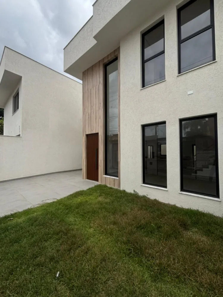 Casa, 3 quartos, 209 m² - Foto 2