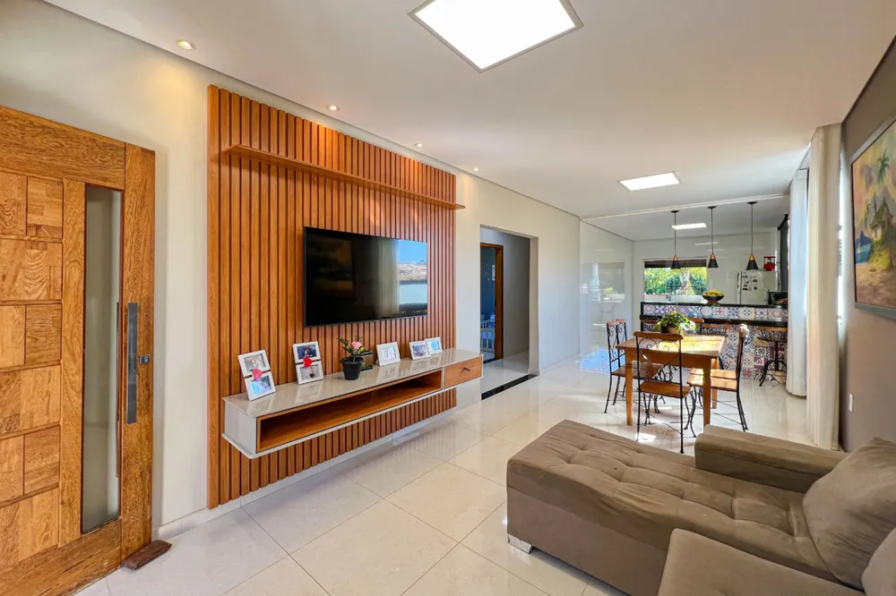 Casa, 3 quartos, 270 m² - Foto 3