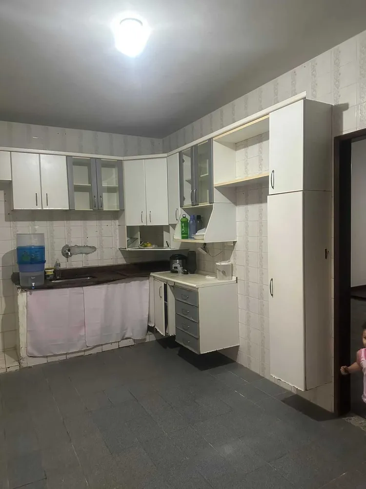 Casa, 4 quartos, 300 m² - Foto 11