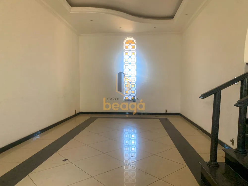 Casa, 6 quartos, 360 m² - Foto 2