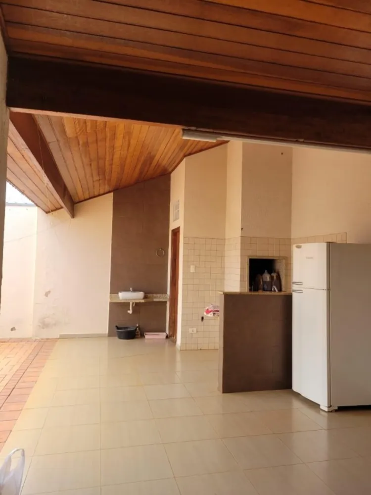 Casa, 3 quartos, 172 m² - Foto 4