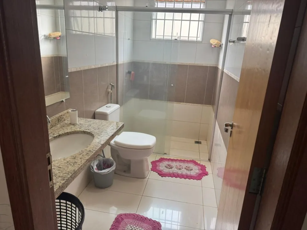 Casa, 3 quartos, 172 m² - Foto 2