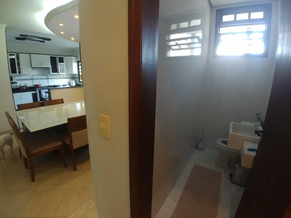 Casa, 3 quartos, 240 m² - Foto 4