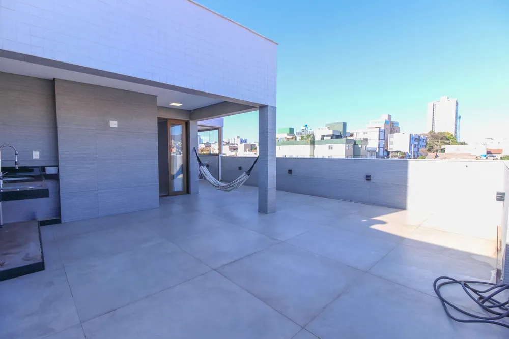 Cobertura, 3 quartos, 213 m² - Foto 1